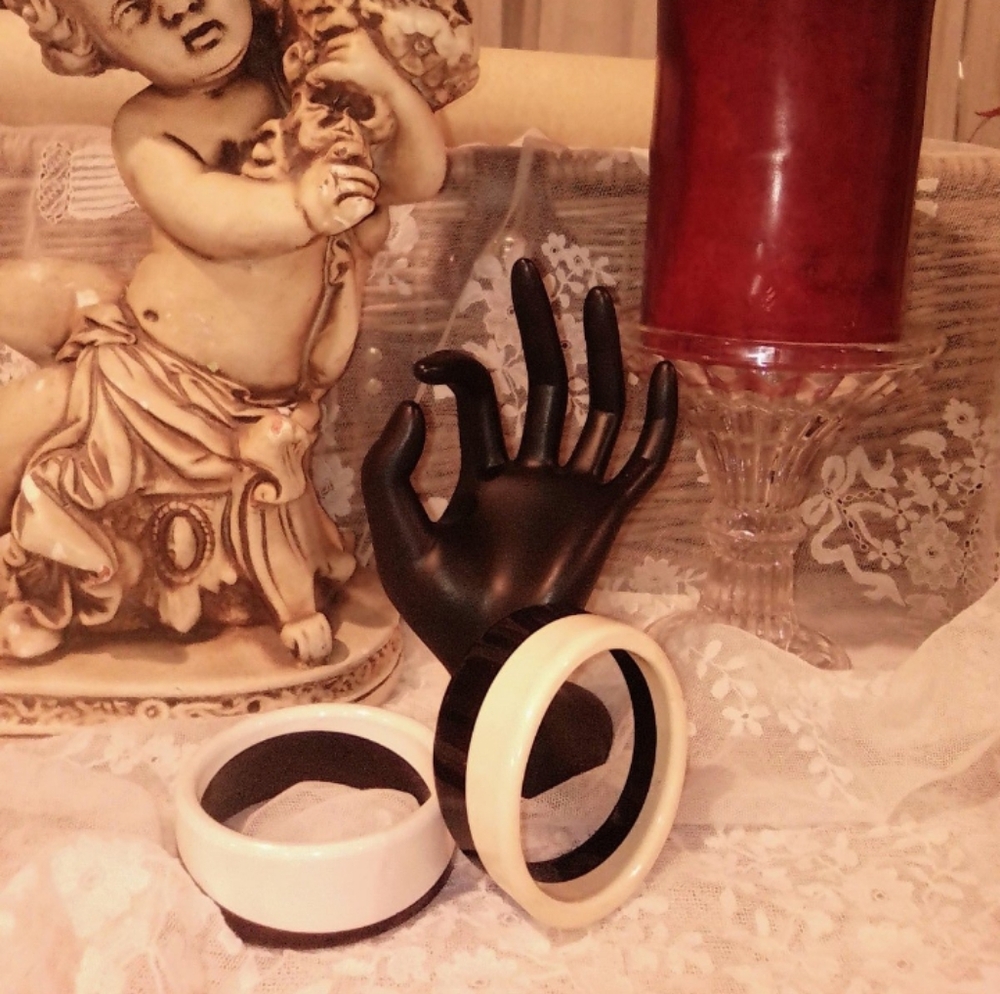 Vintage Bracelets - Picture 1 of 2